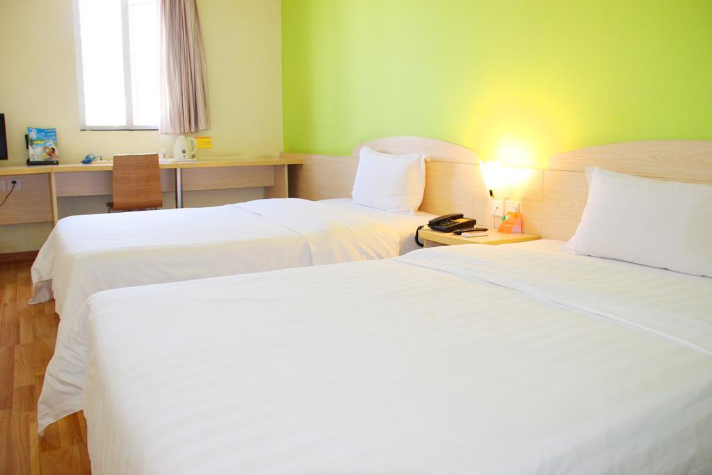 7Days Inn Xueyuanlu Second Beijing Room photo