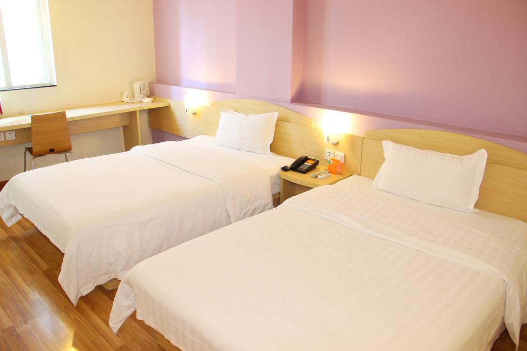 7Days Inn Xueyuanlu Second Beijing Room photo